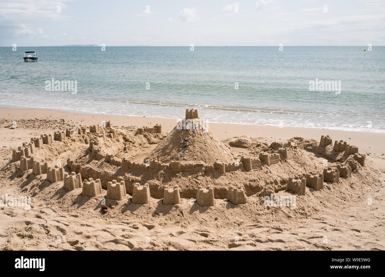 Grand château sur la plage de Sandbanks Banque D'Images