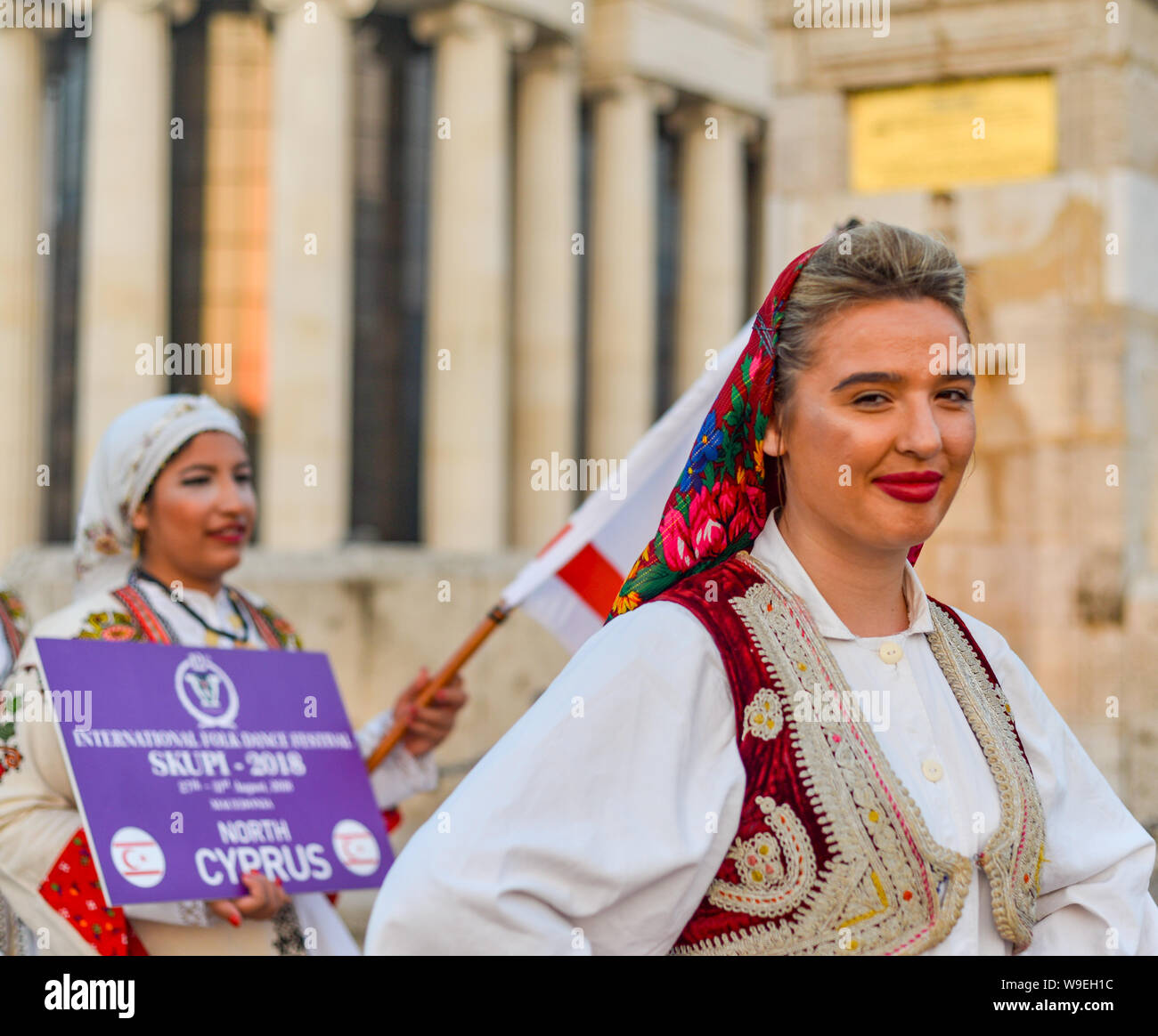 Macédoine SKOPJE/nord-Août 28 2018 : Chypre du Nord interprètes,Skopje festival international de la musique et de la danse.Multi participants nationaux acr parade Banque D'Images