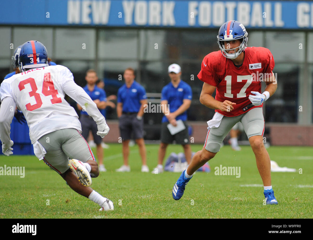 East Rutherford, New Jersey, USA. 13Th Aug 2019. New York Giants Quarterback KYLE LAULETTA (17) camp d'entraînement au cours de l'action au centre de formation, de diagnostic Quest East Rutherford, New Jersey (crédit Image : © CohenZUMA Bennett sur le fil) Credit : ZUMA Press, Inc./Alamy Live News Banque D'Images