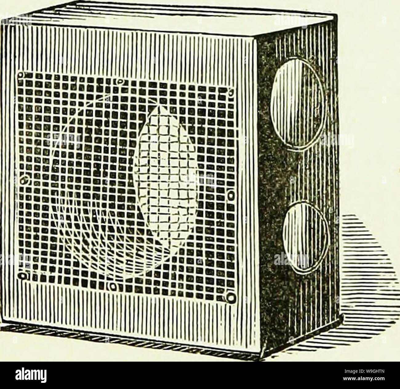 Image d'archive à partir de la page 240 du manuel d'abeilles Australasian illustré. L'Australasian illustré manuel d'abeilles et l'apiculture moderne guide complet de la culture dans l'hémisphère sud. Avec c'est constituée la "Nouvelle-Zélande" manuel d'abeilles considérablement augmentée, révisé et réécrit la plupart du CUbiodiversity1228471 Année : 1886 ( BEE MANUEL. 221 Il n'y a pas de risque, ni de la difficulté à participer à la réglementation de la température. Dans la pépinière de l'allée de jeunes reines sont protégés lorsqu'ils se présentent, et les cages sont construits de telle façon qu'une fourniture d'aliments peut être placée en eux pour servir les reines â if l.iiliiiiiMirih lill Banque D'Images