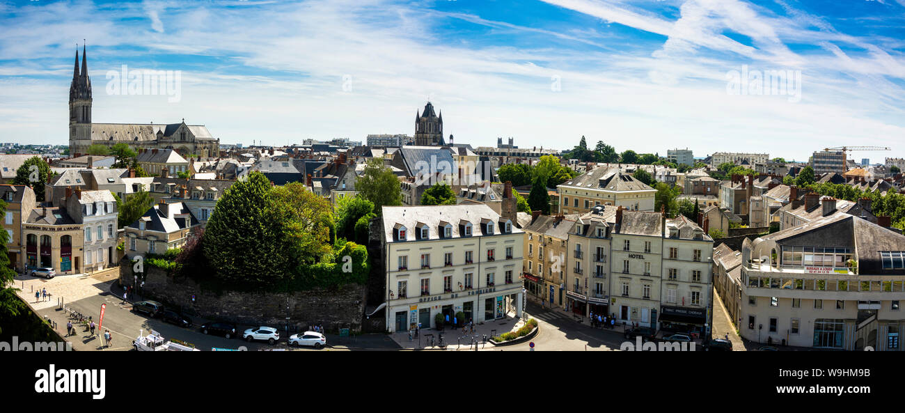 Angers. Vue sur la cathédrale Saint Maurice et la ville. Dans le Maine et Loire. Les pays de la Loire. France Banque D'Images