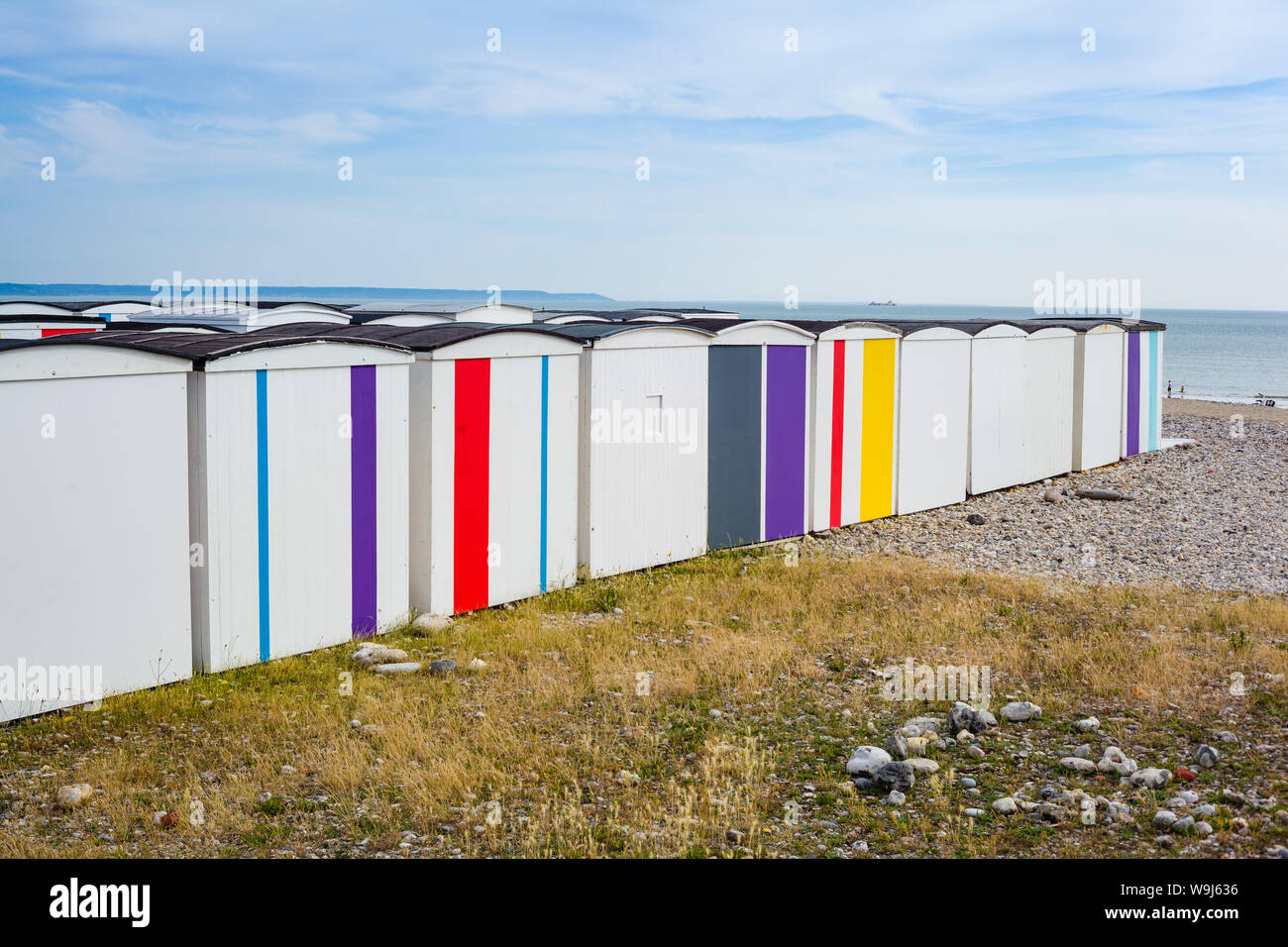 Cabines colorées sur le front de mer de Sainte Adresse, Le Havre, Normandie, France Banque D'Images