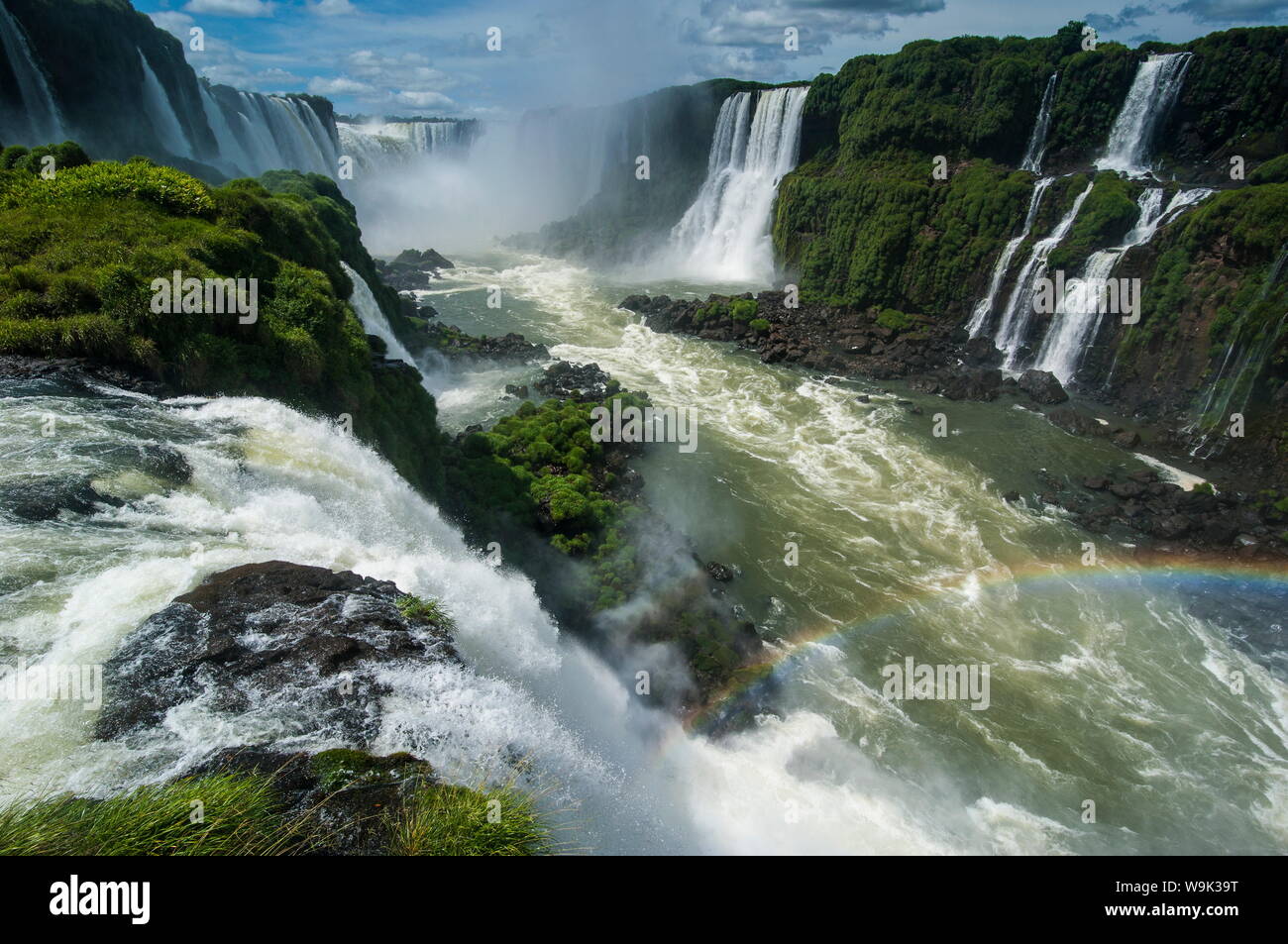 Foz de Iguazu (chutes Iguaçu), le plus grand au monde, des chutes d'Iguaçu Parc National, Site du patrimoine mondial de l'UNESCO, le Brésil, l'Amérique du Sud Banque D'Images