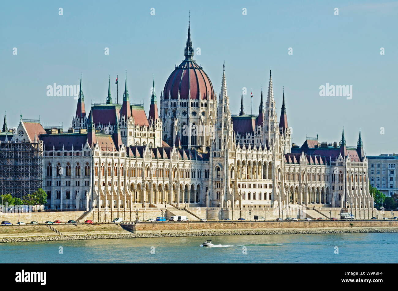 Bâtiment du Parlement hongrois, rives du Danube, l'UNESCO World Heritage Site, Budapest, Hongrie, Europe Banque D'Images