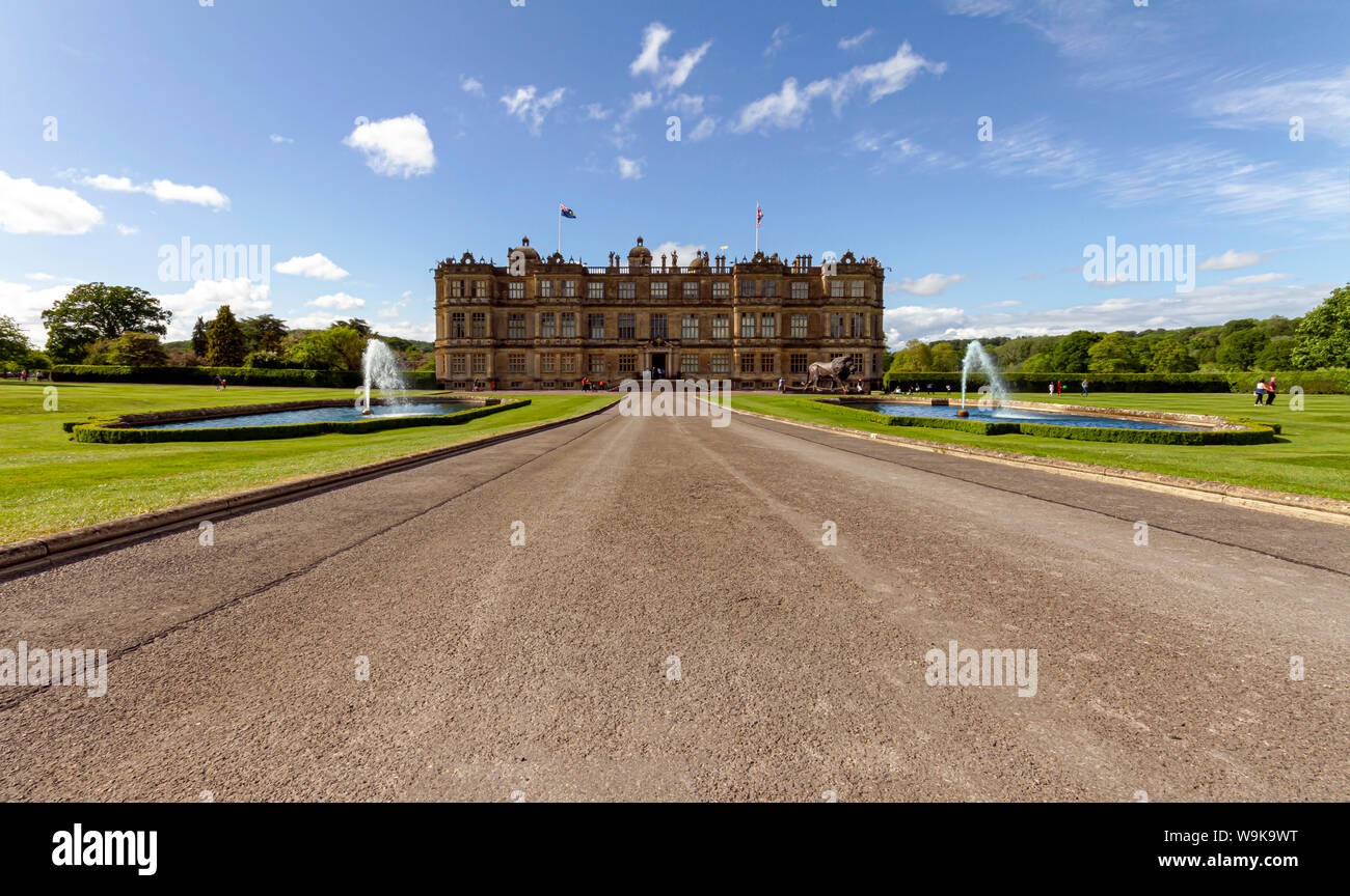 Longleat House et motifs sur une chaude journée d'été 2019 Longleat Safari Park,UK Banque D'Images