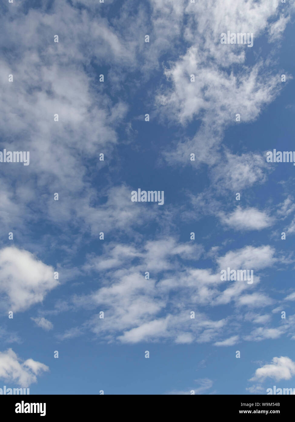 Ciel avec nuages Banque D'Images