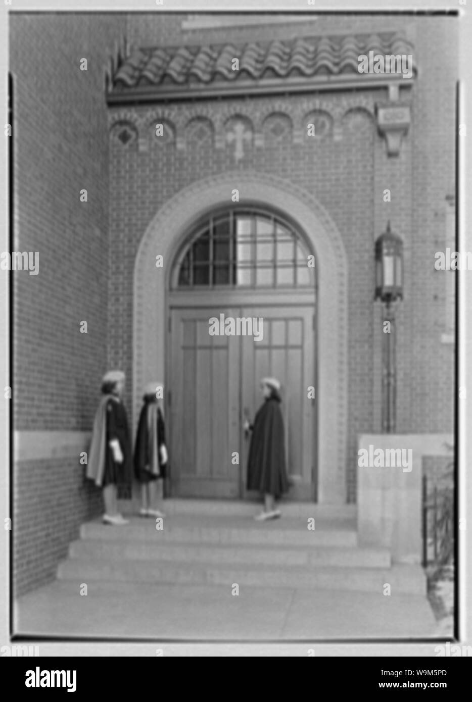 Aquinas High School, E. 182e rue et l'avenue Belmont, Bronx, New York. Banque D'Images