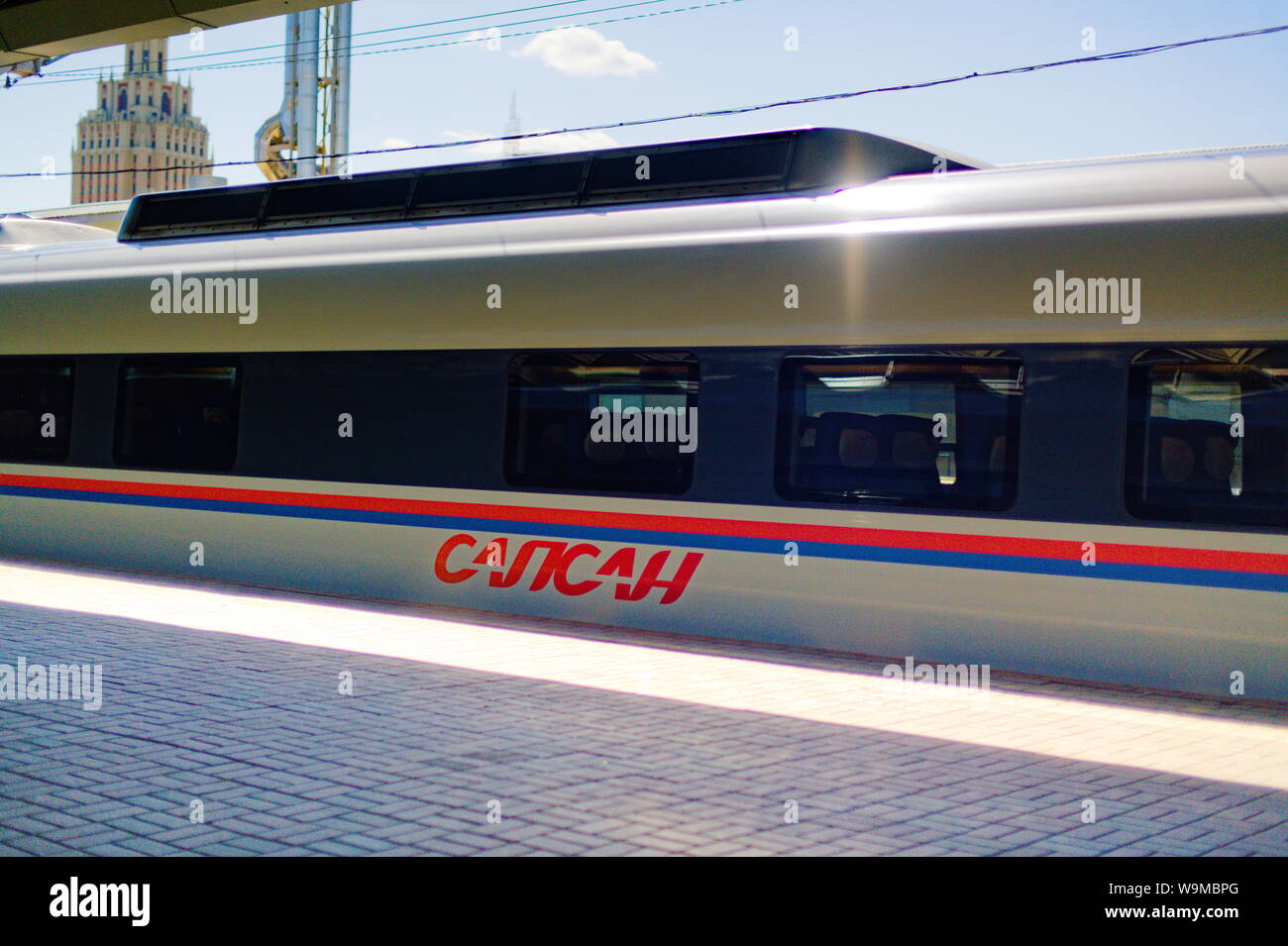 Le train à grande vitesse russe 'Sapsan' entre Moscou et Saint-Pétersbourg, Russie. Banque D'Images