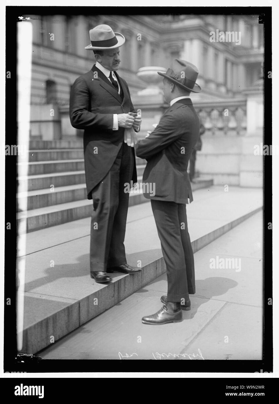 BERNSTORFF, COMTE J.H. L'Ambassadeur VON D'ALLEMAGNE. La gauche Banque D'Images