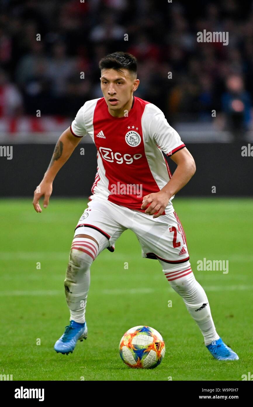 Lisandro Martinez (Ajax) au cours de la Ligue des champions de qualification du troisième cycle deuxième leg match entre l'Ajax d'Amsterdam et PAOK FC à l'Aréna de Johan Cruijff, le 13 août 2019 à Amsterdam, Pays-Bas Crédit : Sander Chamid/SCS/AFLO/Alamy Live News Banque D'Images