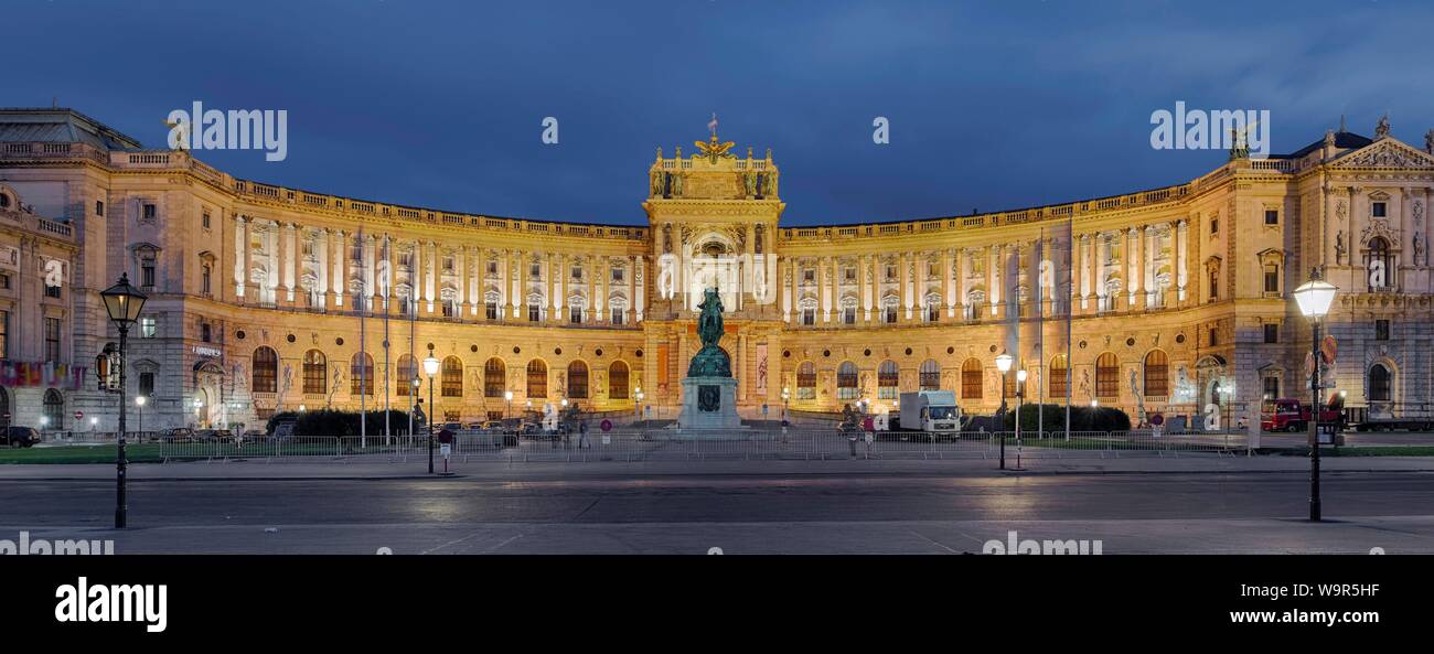 Ambiance du soir, le palais impérial de Hofburg am Heldenplatz, Vienne, Autriche Banque D'Images