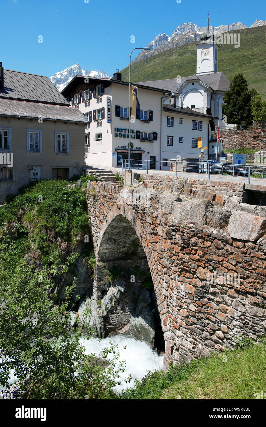 Pont Vieux, vieux routier du Gothard, Andermatt, Uri, Suisse, Europe Banque D'Images