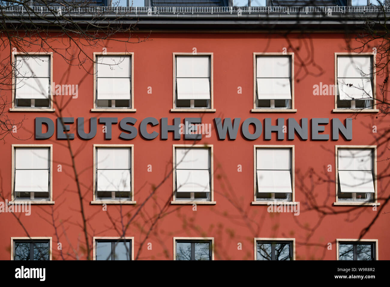 Deutsche Wohnen Gruppe, plaque de Strasse, Berlin, Berlin, Allemagne Banque D'Images