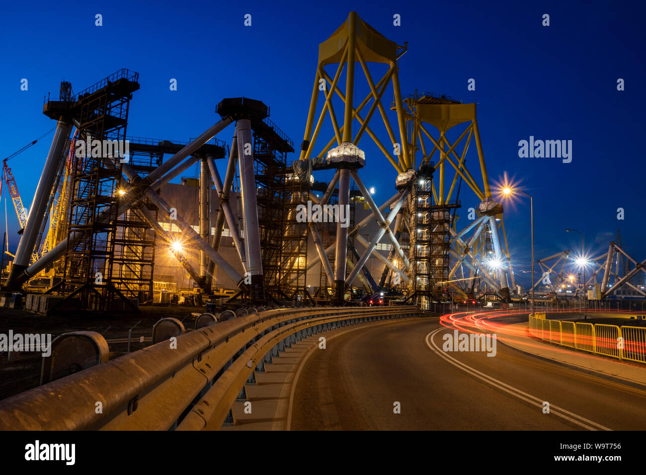 L'usine pour les fondations d'éoliennes offshore à Szczecin, Pologne Banque D'Images
