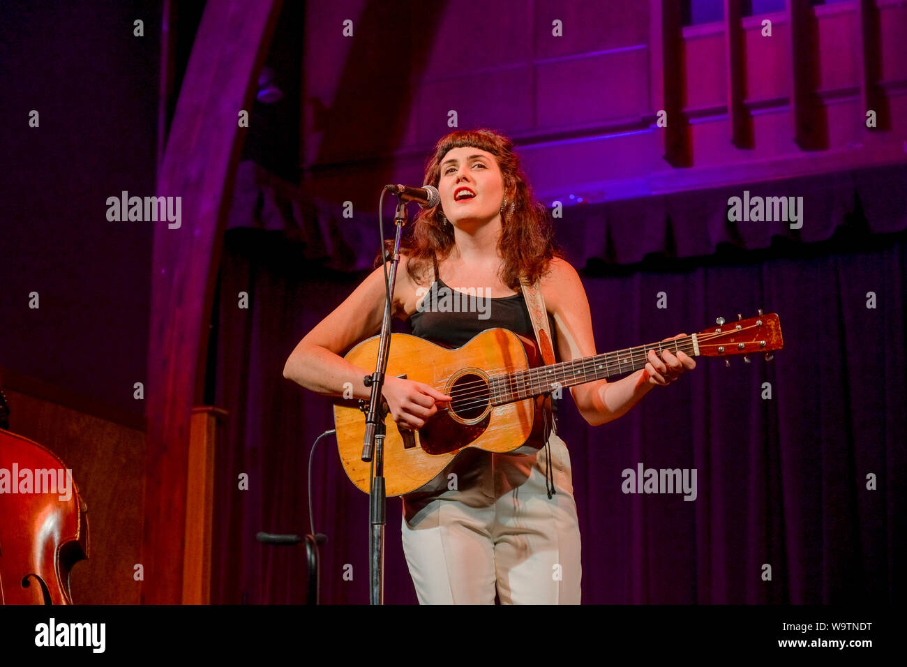 Sarah Jane Scouten, ROGUE FOLK CLUB, Vancouver, British Columbia, Canada Banque D'Images