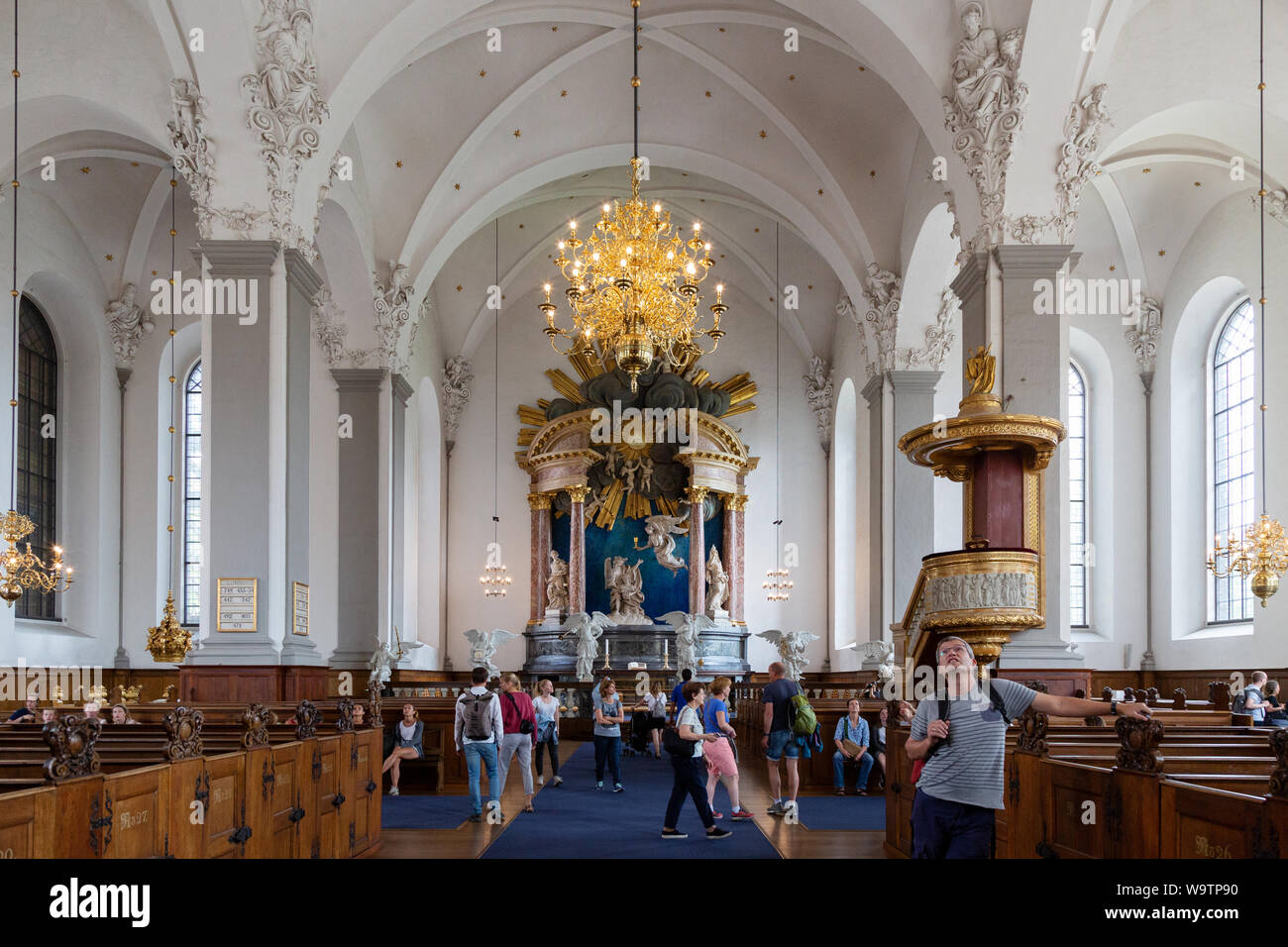 Église de Copenhague - la nef et l'autel, de l'intérieur de l'église de Notre Sauveur ; ( Vor Frelsers avec Kirke ), le Danemark, copenhague Christianshavn Banque D'Images