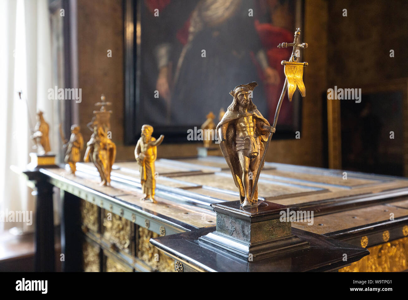 Intérieur du château de Rosenborg - Christian IV's salle d'écriture ; close up of ornate bureau, Rosenborg Slot, Copenhague Danemark Scandinavie Europe Banque D'Images