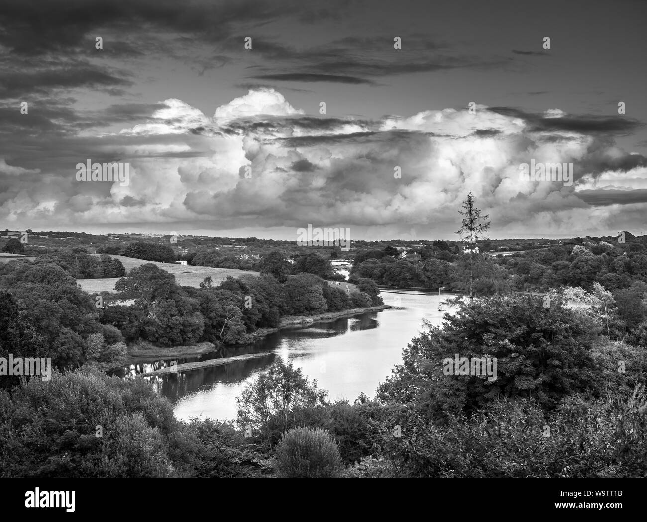 Cloudscape Rivière Teifi, Cardigan Banque D'Images