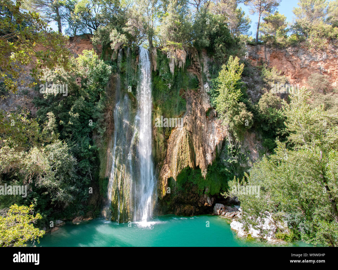 Cascade, cascade de Sillans, également appelé Sillans la Cascade, en été, Var, Provence-Alpes-Côte d'Azur, France Banque D'Images
