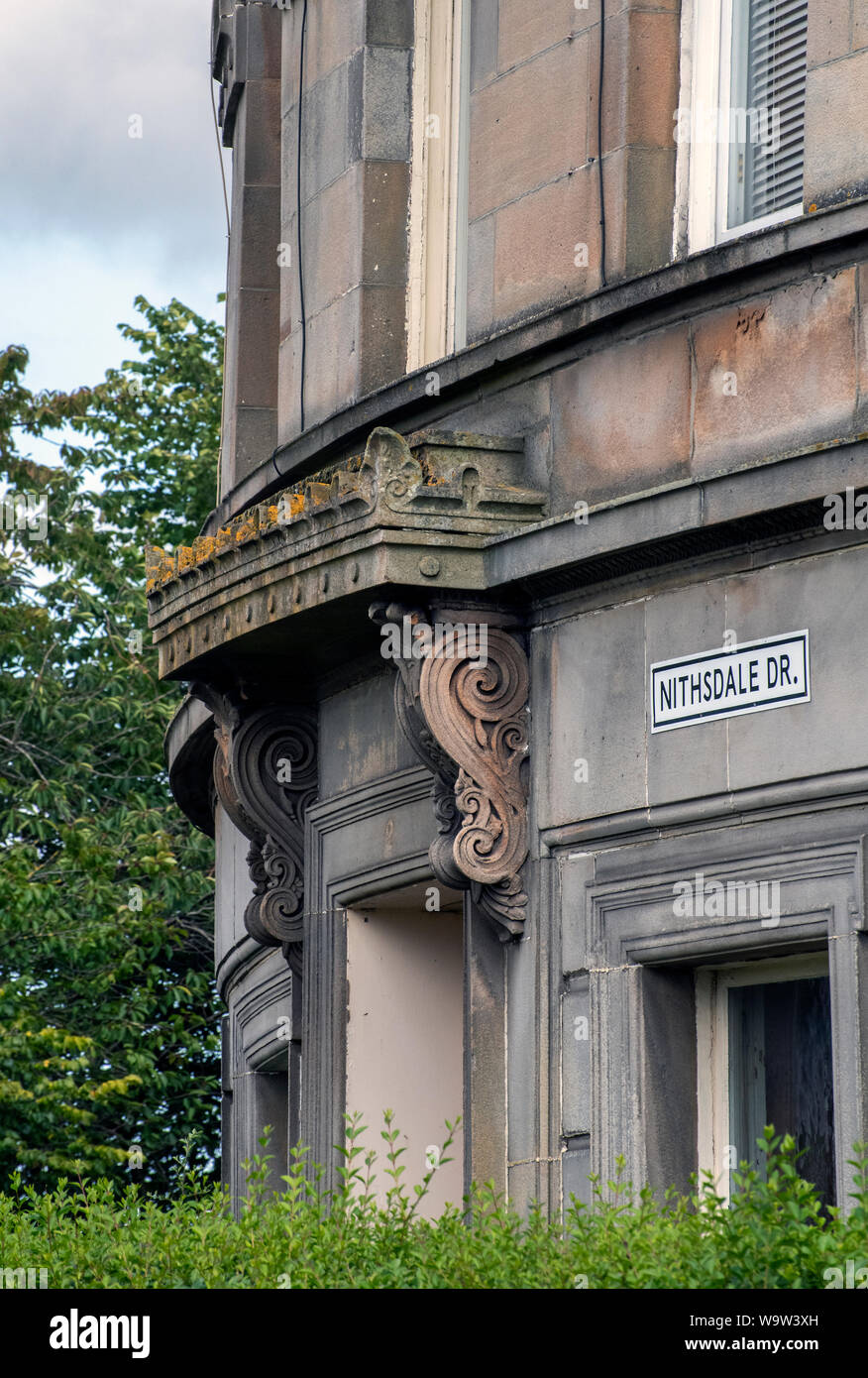 Glasgow, Ecosse, Royaume-Uni. 13 Août 2019 : Salisbury dans le quadrant sud de Glasgow. Cela a été conçu et construit par Alexander 'Greek' Thomson. Banque D'Images