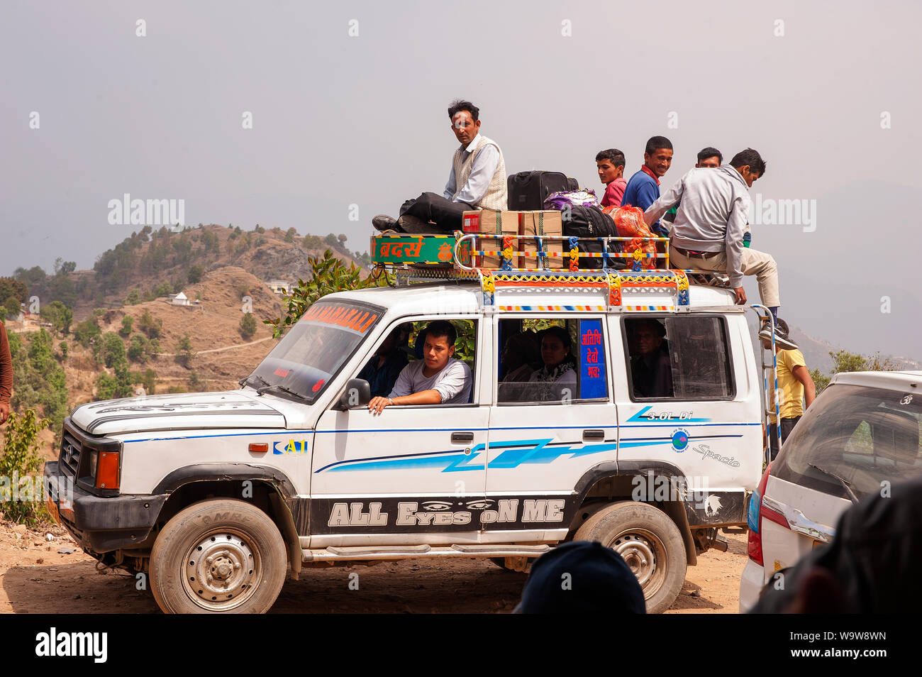 Les transports publics au Kumaon Hills village, Chamoli, Uttarakhand, Inde Banque D'Images