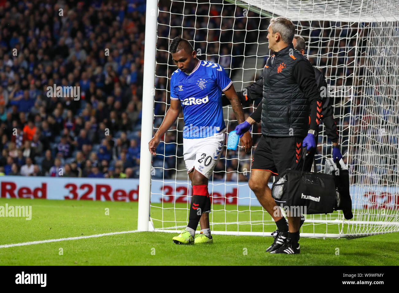 Glasgow, Royaume-Uni. Août 15, 2019. Le troisième tour de qualification de l'UEFA Europa League 2019-2020 entre les Glasgow Rangers et le FC Midtjylland a été joué à Ibrox stadium, Glasgow le terrain du Rangers qui vont dans cette ronde avec un 4 -2 du plomb. Rangers a remporté 3 -1 d'aller jusqu'au tour suivant. Credit : Findlay/Alamy Live News Banque D'Images