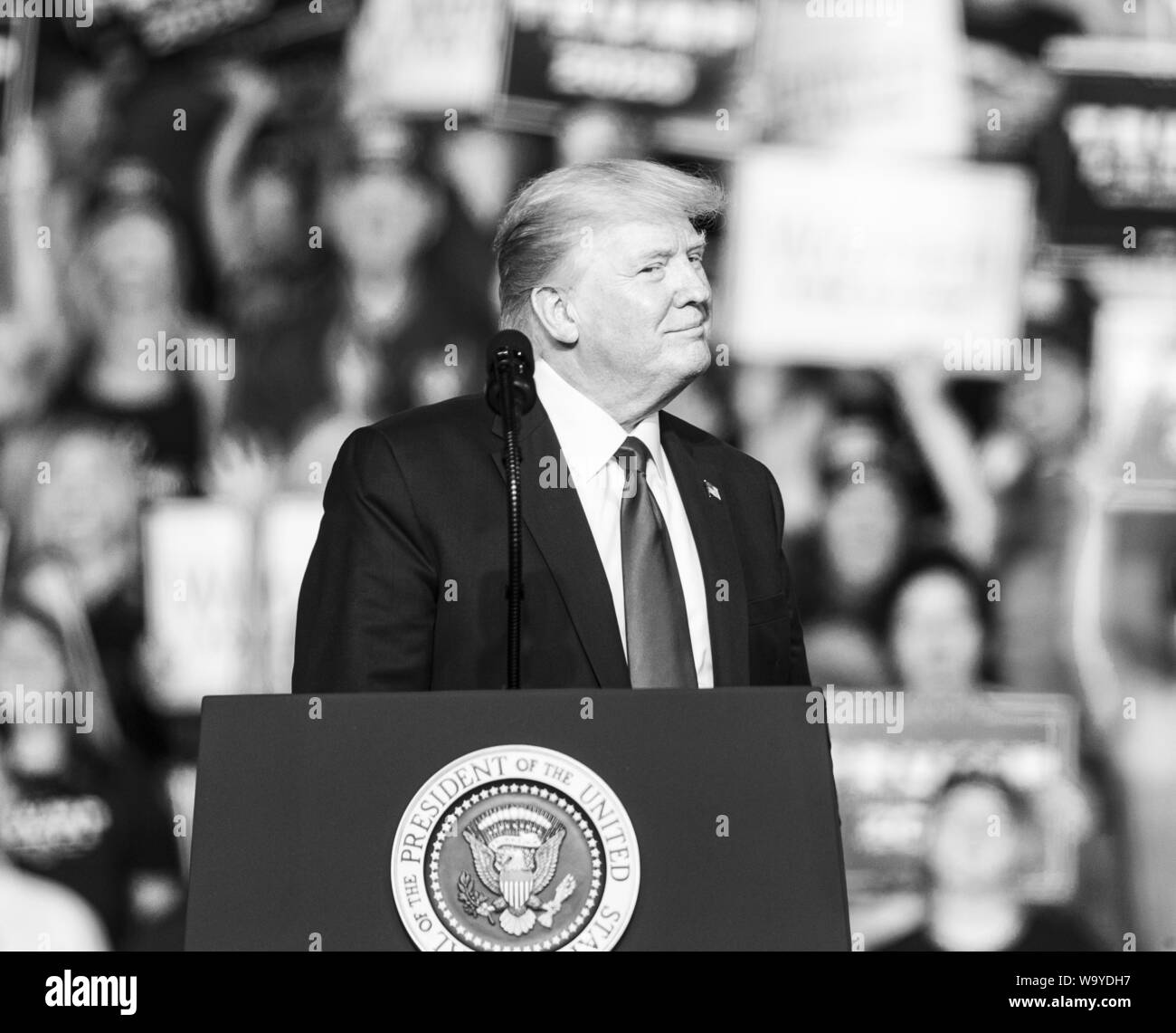 Manchester, NH - 15 août 2019 : Le président Donald Trump parle lors de la campagne de MAGA rassemblement à Southern New Hampshire University Arena Banque D'Images
