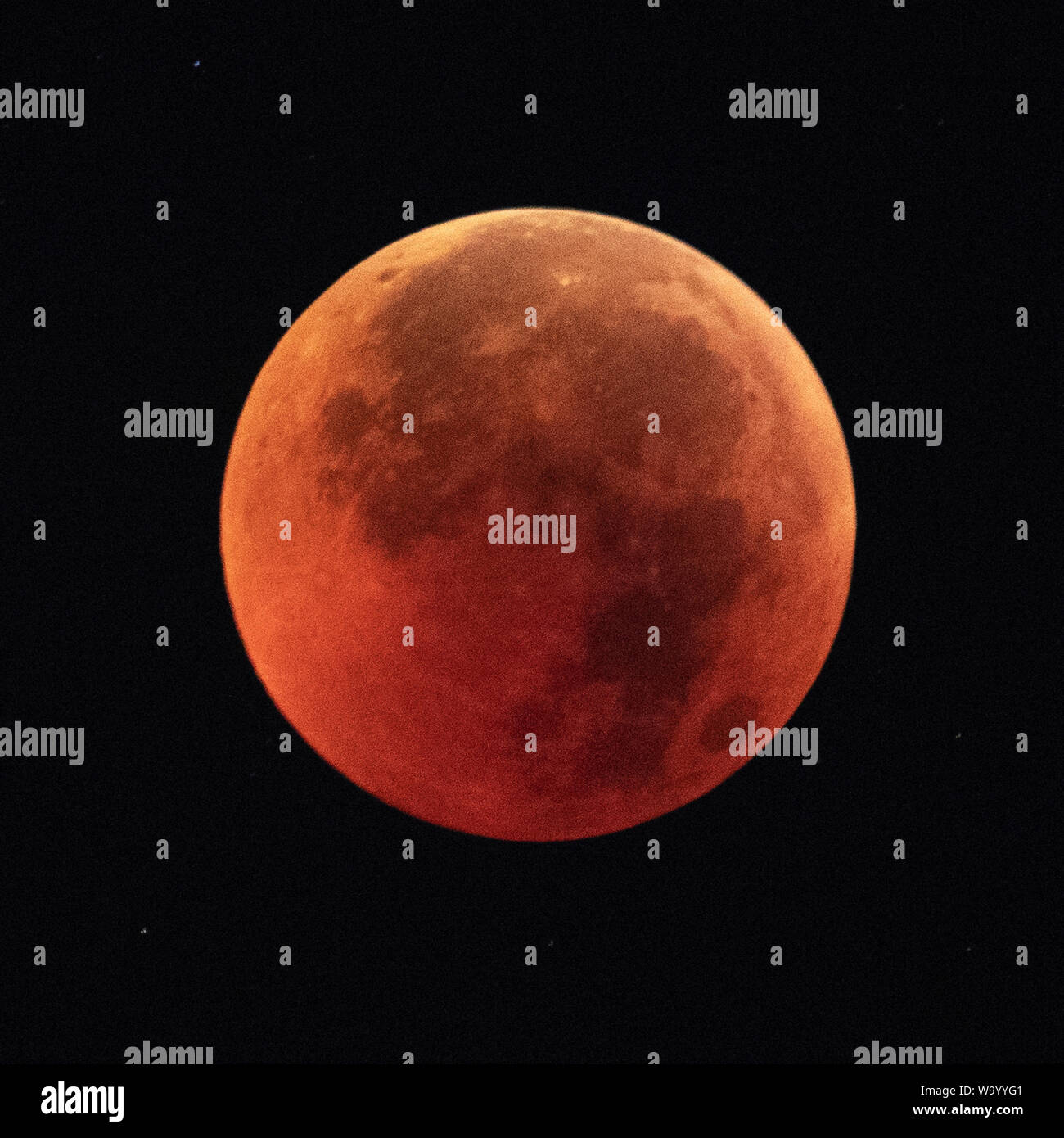 Éclipse totale de la lune Banque D'Images