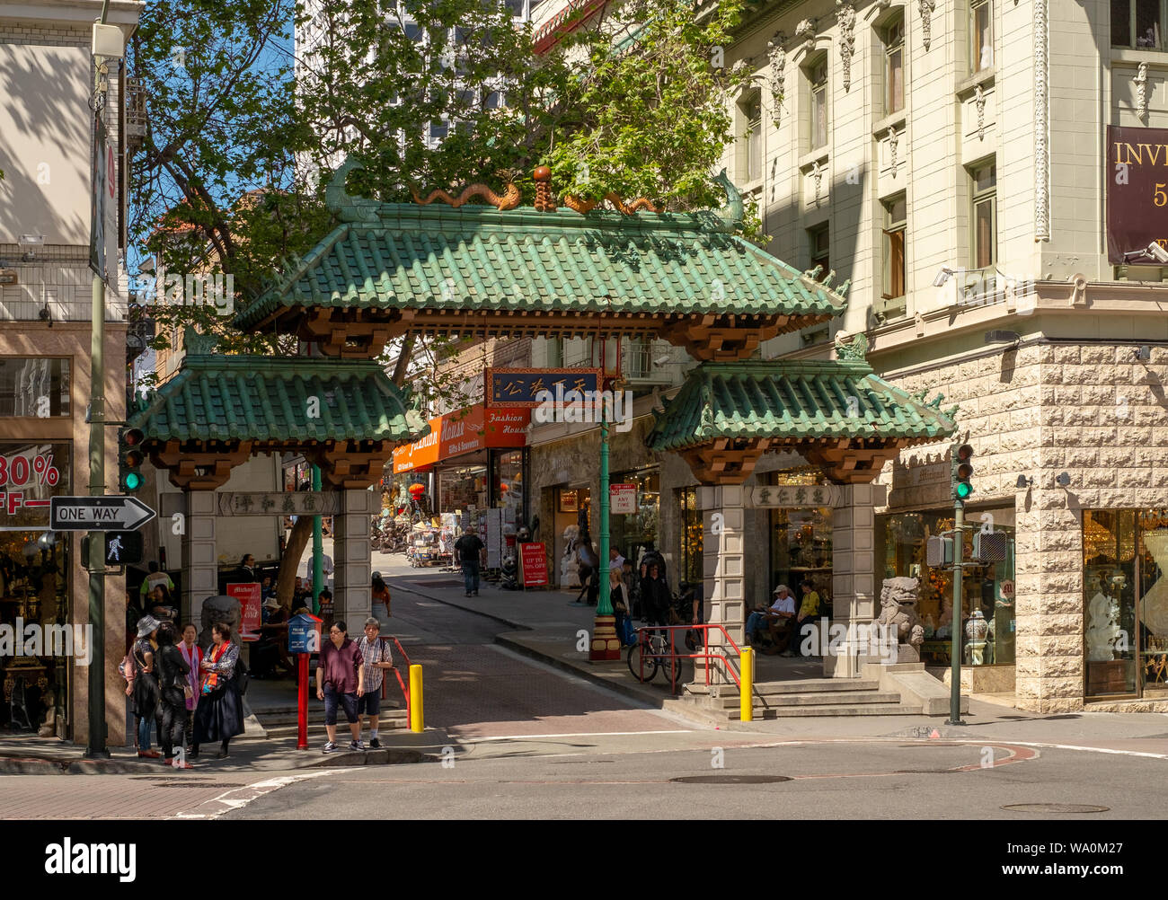 04/26/2019 - San Francisco, USA, Clifornia. Le Dragon's Gate à China Town. Banque D'Images