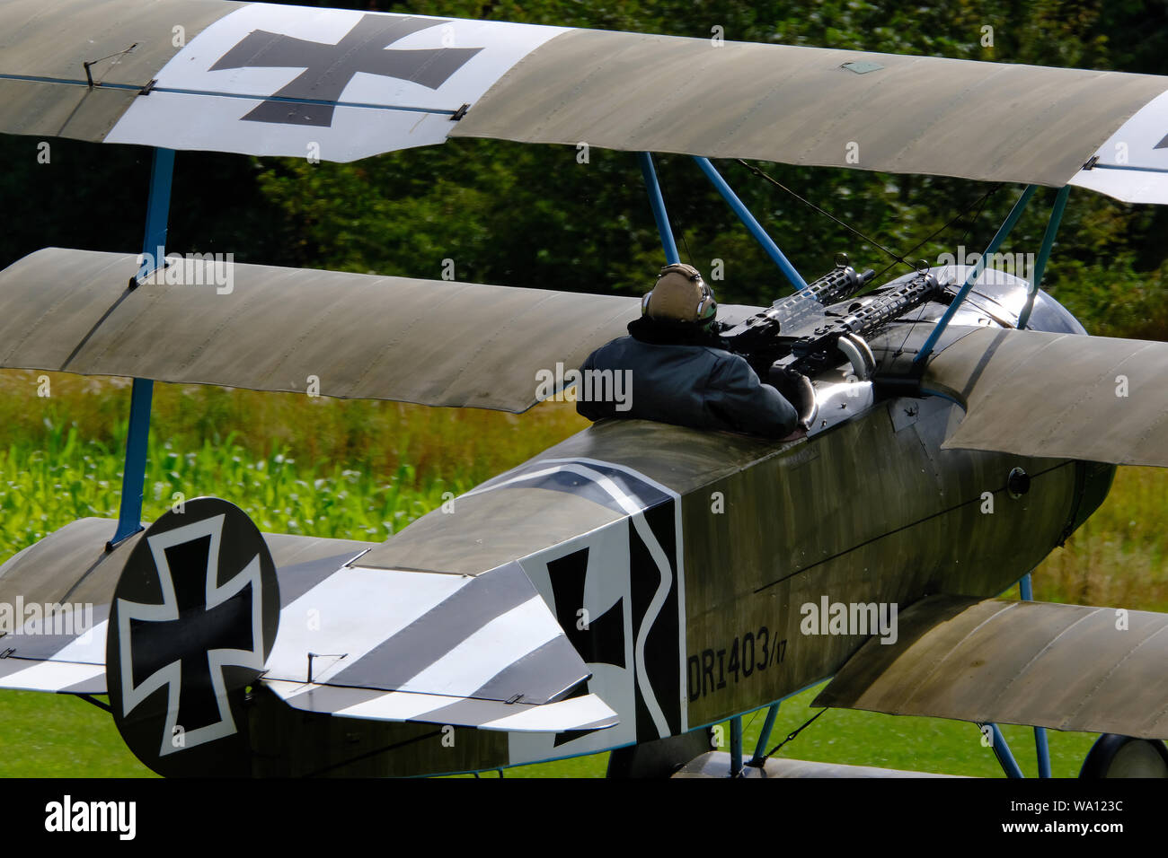 Le Fokker Dr.I, (réplique) souvent connu simplement comme le Fokker Triplane, était un avion de chasse de la Première Guerre mondiale construit par Fokker-Flugzeugwerke. Banque D'Images