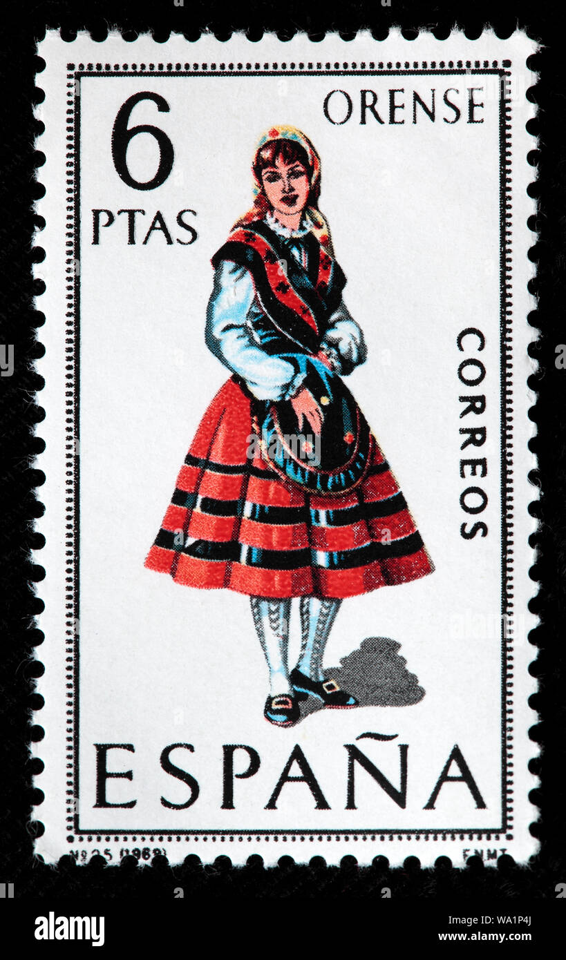 Orense, Ourense, Galice, femme en costume traditionnel régional démodée, timbre-poste, Espagne, 1969 Banque D'Images