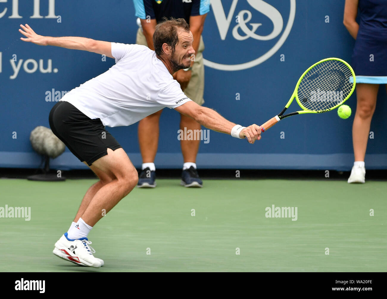 Richard Gasquet joue contre Roberto Bautista Agut à l'Ouest et le Sud de l'ouvrir en cours de lecture le 16 août 2019 au Lindner Family Tennis Center à Mason, en Ohio. Ã'Â Tennisclix/Billman©Leslie Banque D'Images