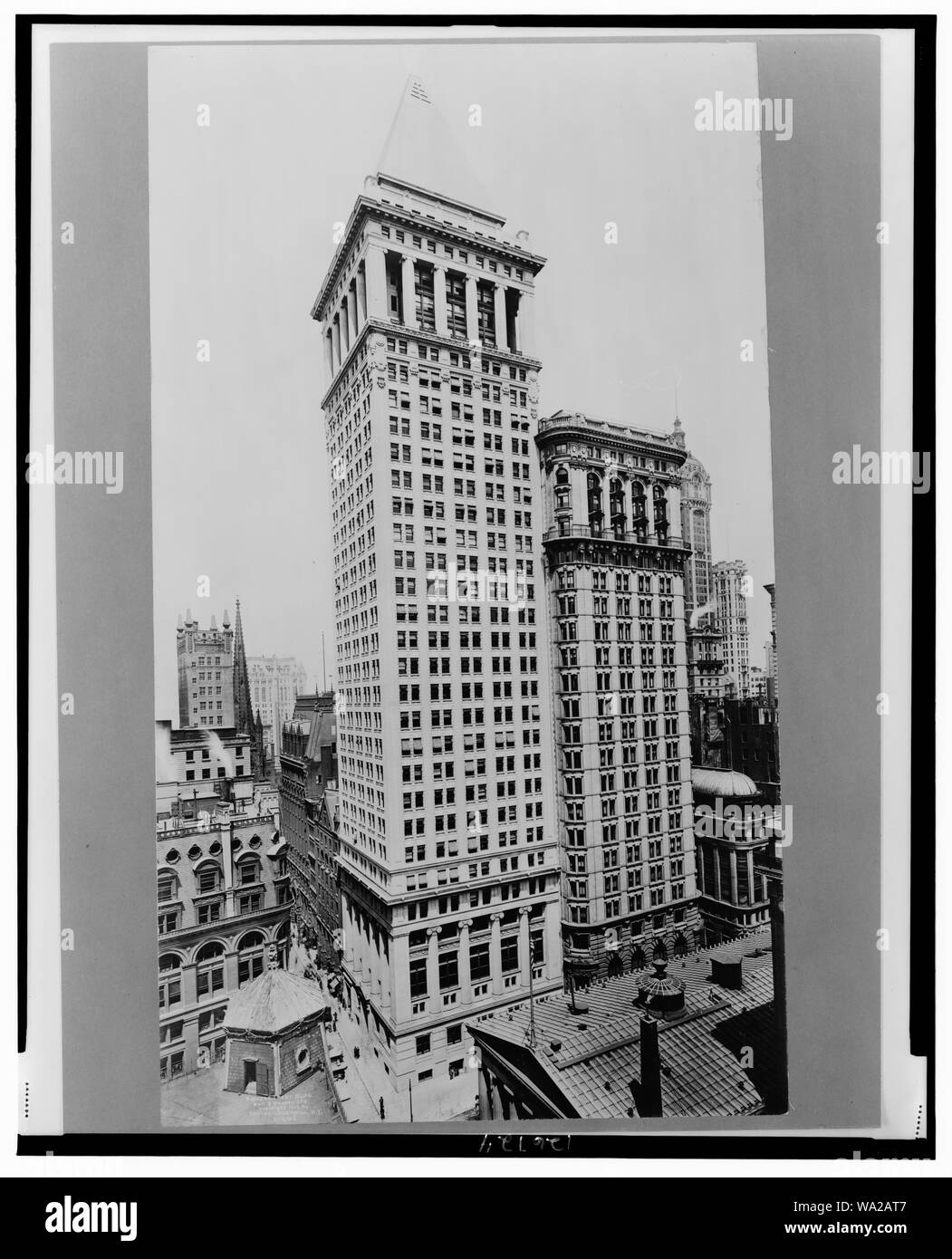Bankers Trust Bldg., Wall & Nassau Sts. Banque D'Images