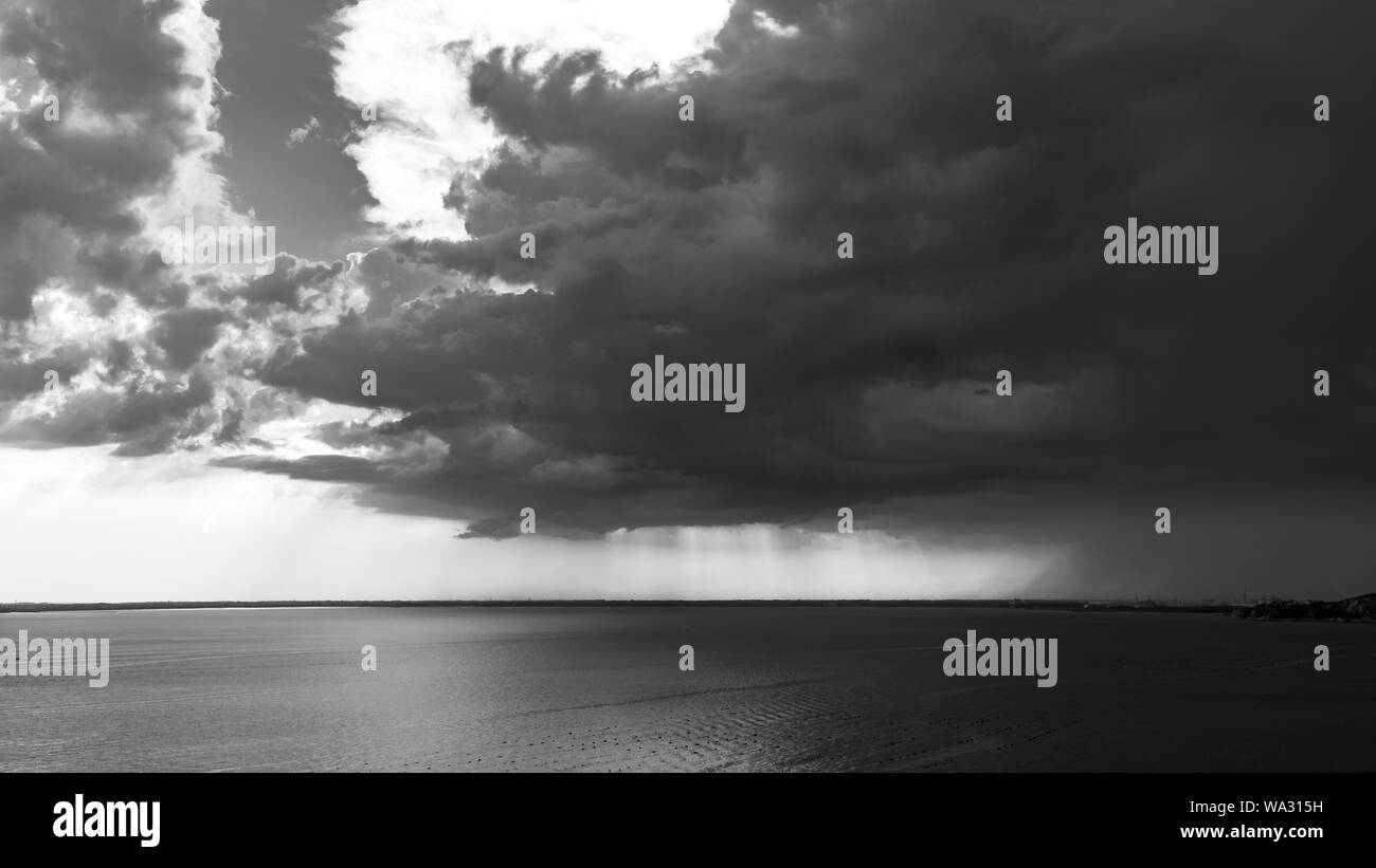 Tempête sur la mer dans le golfe de Trieste, Frioul-Vénétie Julienne, Italie Banque D'Images