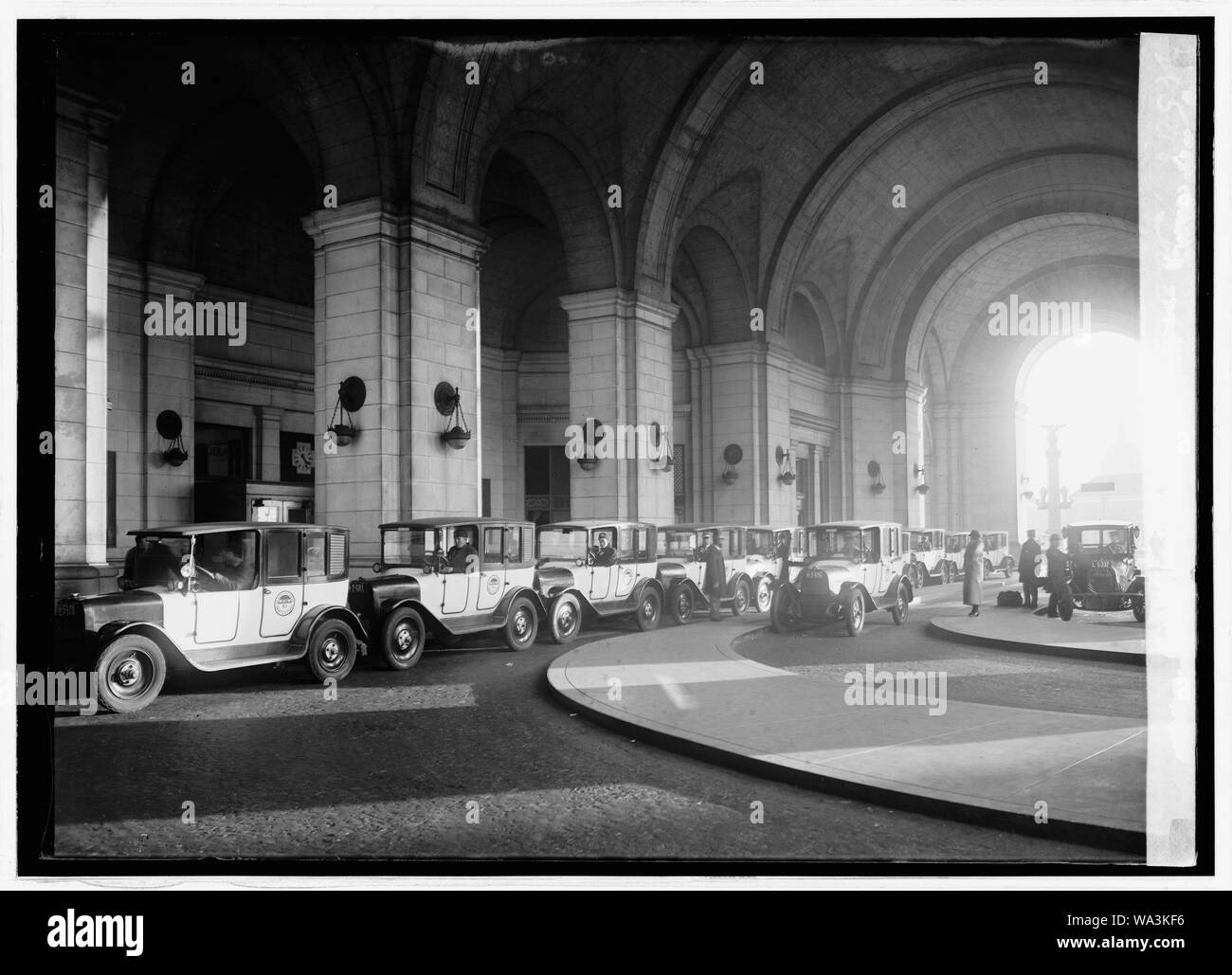 Le noir et blanc Taxi Co. Banque D'Images