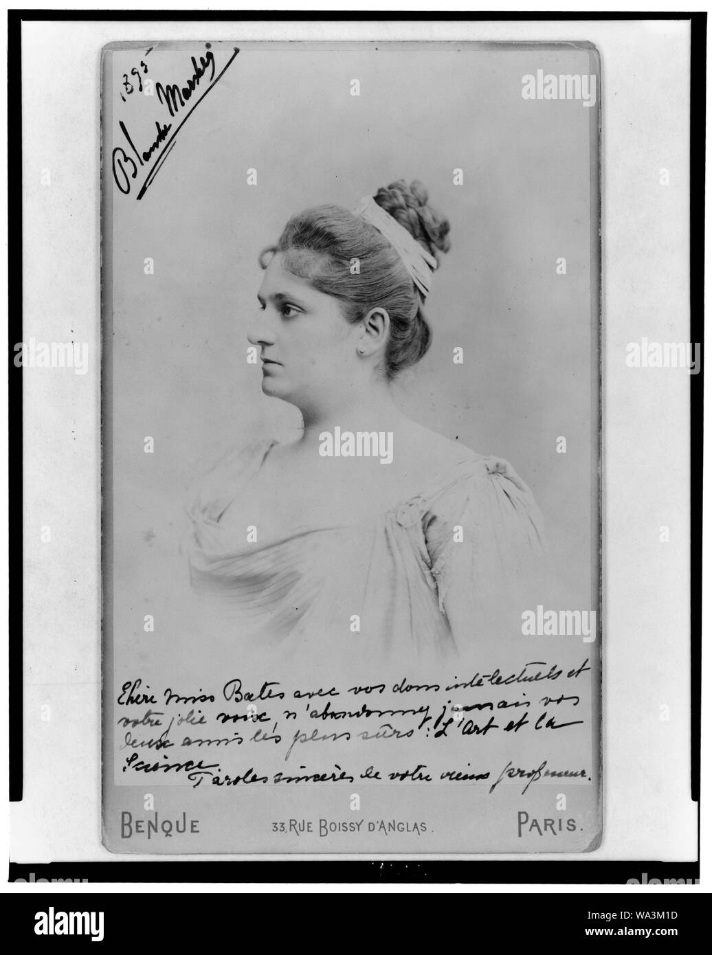 Blanche Marchesi, tête-et-épaules portrait, face vers la gauche] / Benque, Paris Banque D'Images
