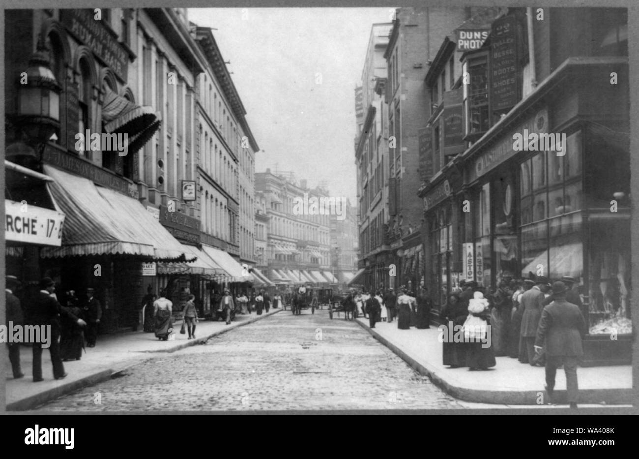 Boston, Mass., Winter Street ; magasins : Jameson & Knowles et Geo. E. Allen Banque D'Images