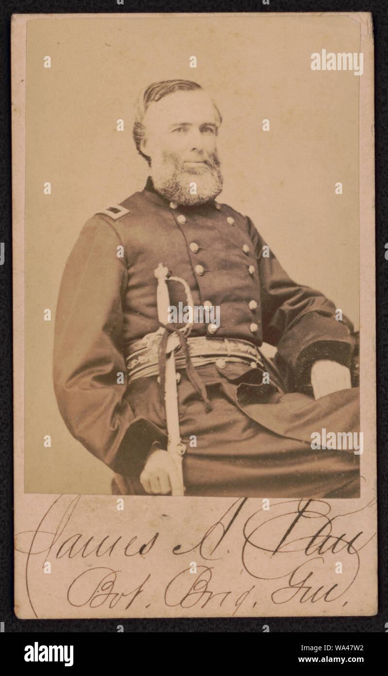 Le Brigadier-général James Adams Ekin de 12e Régiment d'infanterie de la Pennsylvanie, en uniforme de la garde d'honneur de l'épée] / S.M. Fassett's New Gallery, 114 & 116 South Clark St., Chicago Banque D'Images