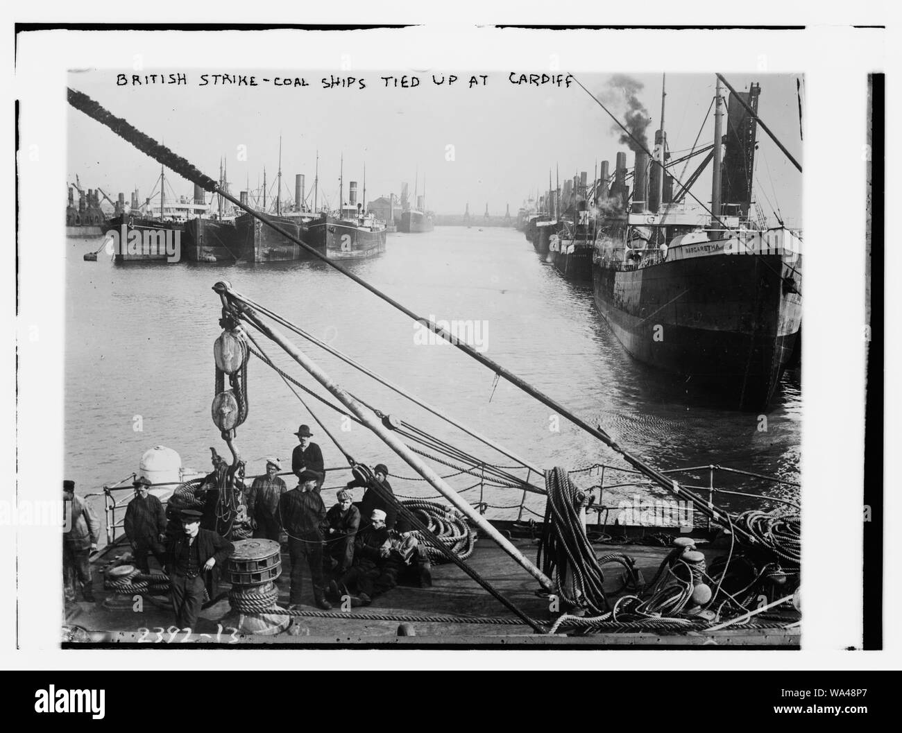 La grève - navires de charbon lié lié à Cardiff Banque D'Images