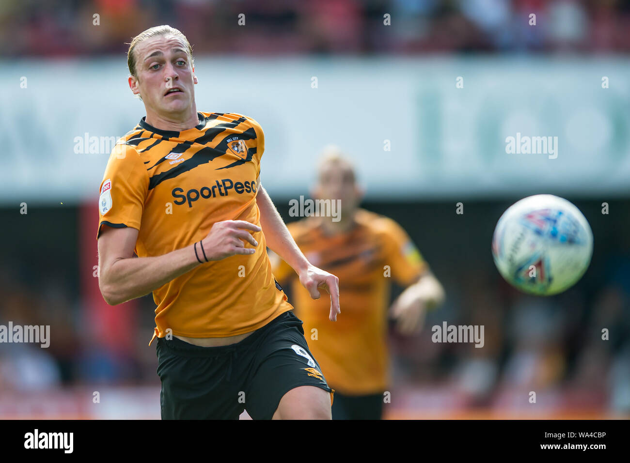 Londres, Royaume-Uni. Août 17, 2019. Tom Eaves de Hull City lors de l'EFL Sky Bet Championship match entre Brentford et ville de coque à Griffin Park, Londres, Angleterre le 17 août 2019. Photo par Salvio Calabrese. Usage éditorial uniquement, licence requise pour un usage commercial. Aucune utilisation de pari, de jeux ou d'un seul club/ligue/dvd publications. Credit : UK Sports Photos Ltd/Alamy Live News Banque D'Images