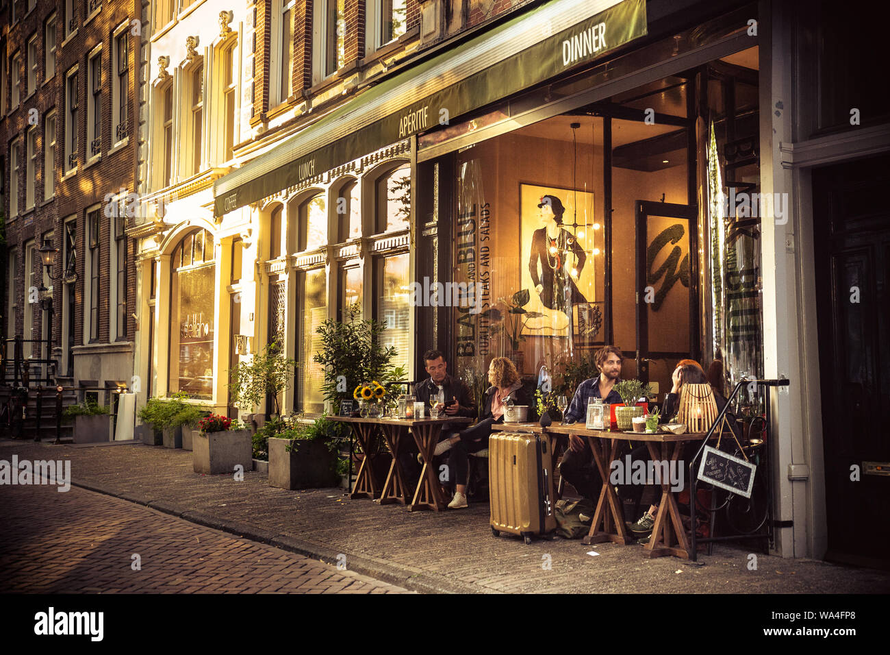 Amsterdam cafe Banque de photographies et d'images à haute résolution -  Alamy