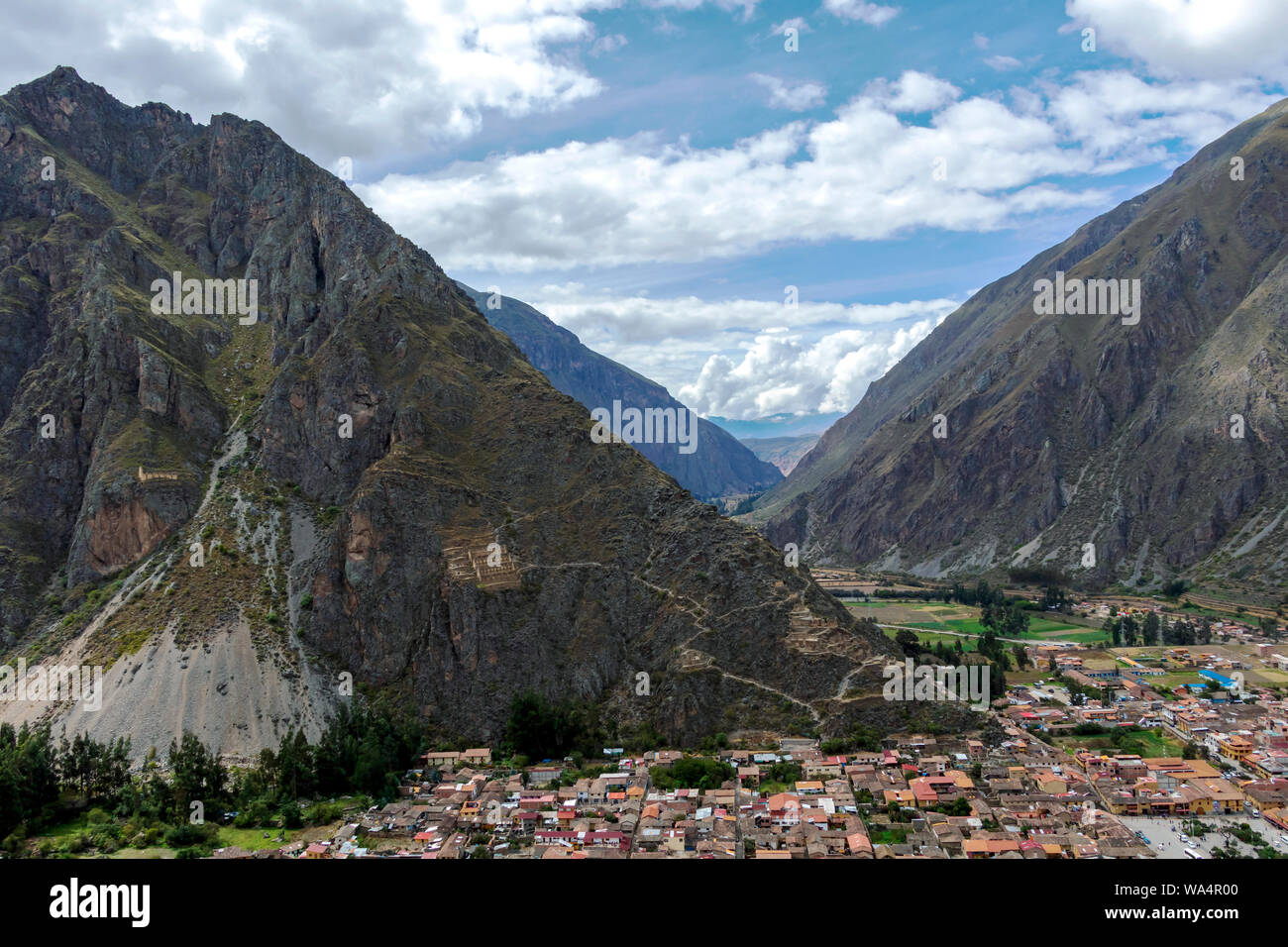 Ruines d'Ollantaytambo : ruines de signification religieuse en grande partie, la dernière et la plus importante des structures défensives de l'époque inca, la Vallée Sacrée des Incas Banque D'Images