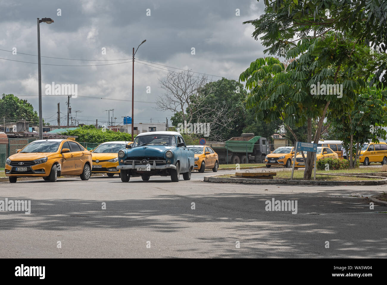 Taxis à l'aéroport de La Havane, Cuba Banque D'Images