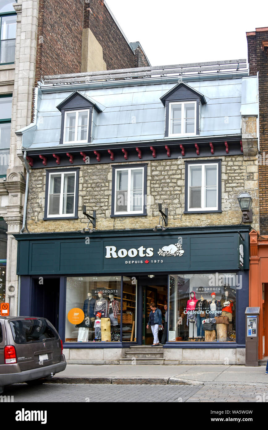 La ville de Québec, Canada - le 12 août 2019 : racines store sur Rue de Bade. Racines est une entreprise canadienne qui vend des vêtements et autres articles dans le monde entier, un Banque D'Images