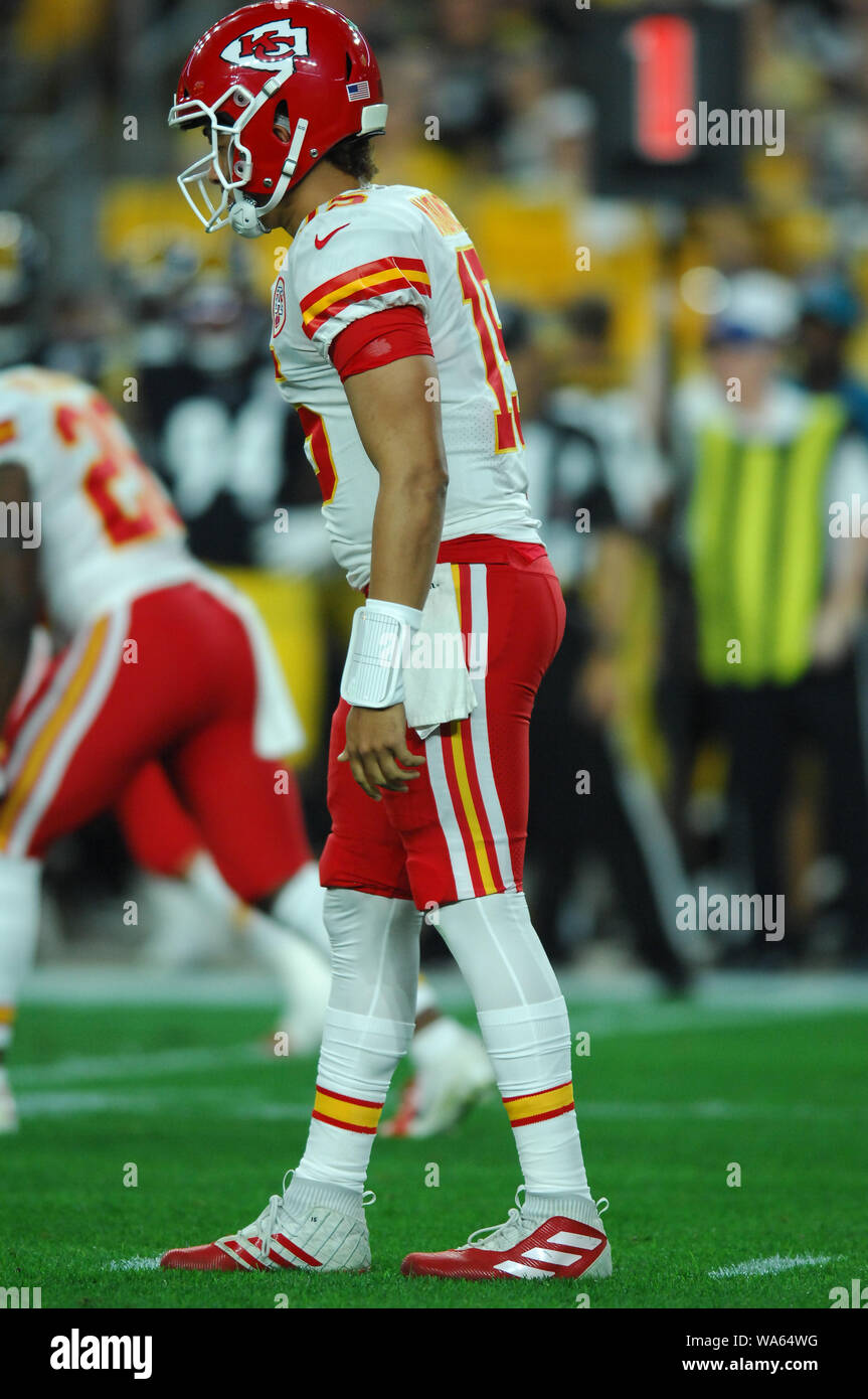 17 août 2019 : Patrick Mahomes # 15 au cours de la Pittsburgh Steelers vs Kansas City Chiefs au Heinz Field de Pittsburgh, PA. Jason Pohuski/CSM Banque D'Images 17 août 2019 : Patrick Mahomes # 15 au cours de la Pittsburgh Steelers vs Kansas City Chiefs au Heinz Field de Pittsburgh, PA. Jason Pohuski/CSM Banque D'Images