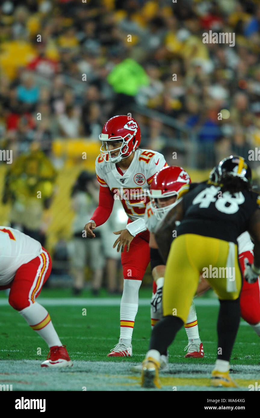 17 août 2019 : Patrick Mahomes # 15 au cours de la Pittsburgh Steelers vs Kansas City Chiefs au Heinz Field de Pittsburgh, PA. Jason Pohuski/CSM Banque D'Images 17 août 2019 : Patrick Mahomes # 15 au cours de la Pittsburgh Steelers vs Kansas City Chiefs au Heinz Field de Pittsburgh, PA. Jason Pohuski/CSM Banque D'Images