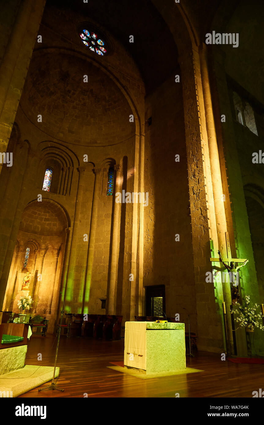 Abside et autel de Santa Maria d'Urgell (la cathédrale de La Seu d'Urgell, Alto Urgel, Lleida, Pyrénées, la Catalogne, Espagne) Banque D'Images