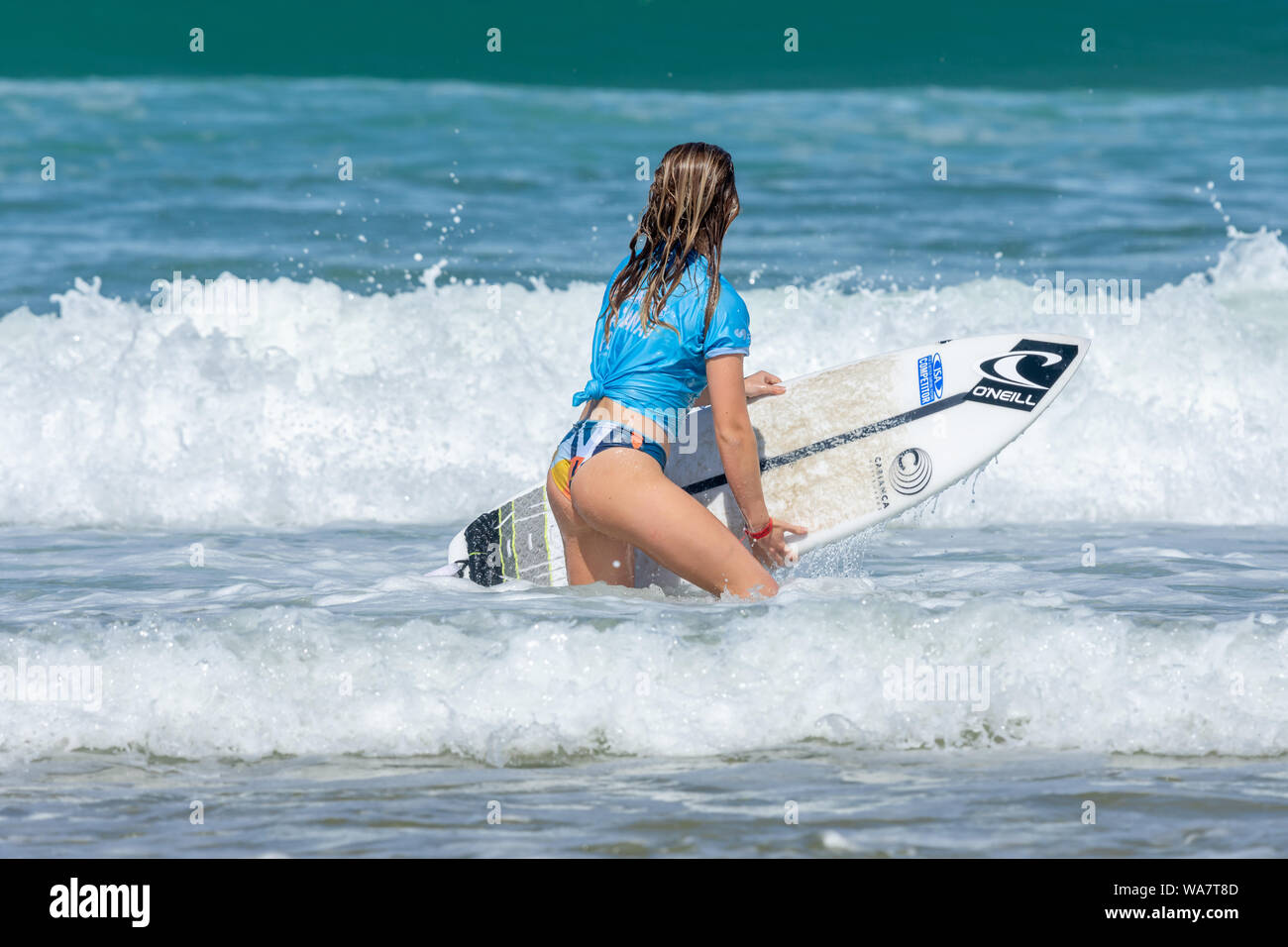 French Surfer Banque D Image Et Photos Alamy French Surfer Banque D Image Et Photos Alamy