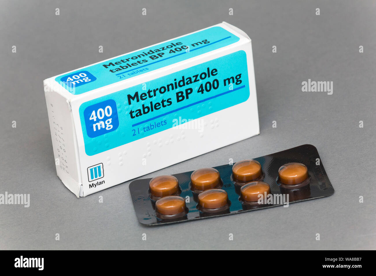 Les comprimés de métronidazole antibiotique Banque D'Images