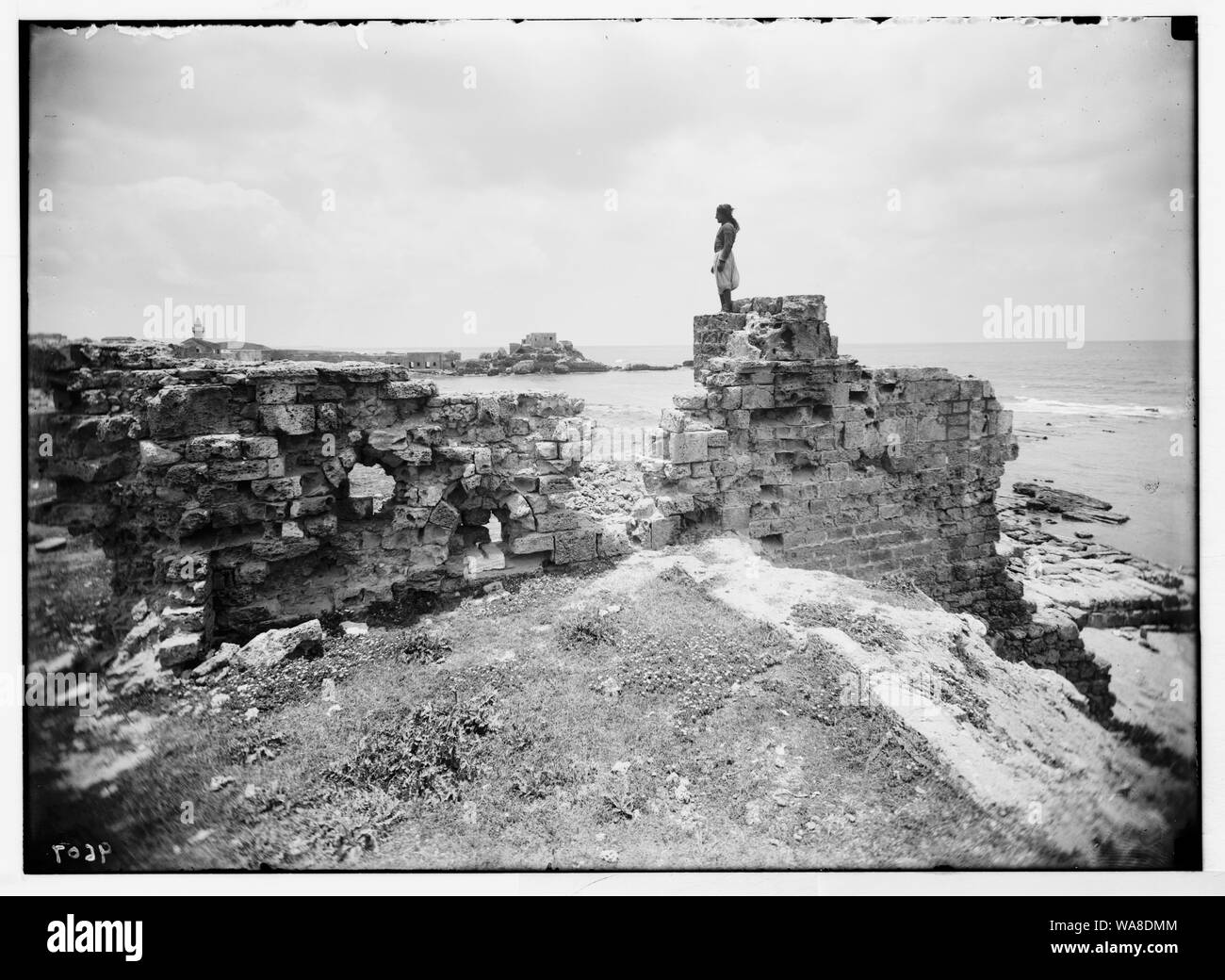 Césarée. (Kaisarieh). Donnant sur le nord du rempart Crusader Banque D'Images